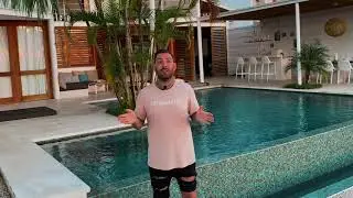 How do you respond to negative Airbnb guest reviews
