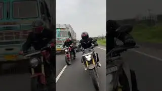 Honda 300R vs 300F
