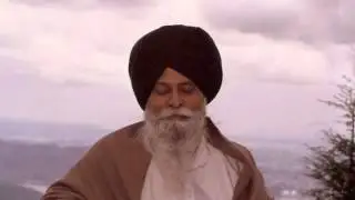 Giani Sant Singh Ji Maskeen About Sri Dasam Granth (Charitropakhyan)
