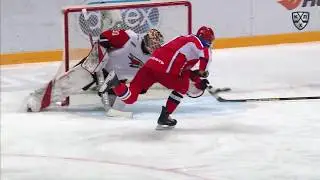 Телегин не реализует верный момент