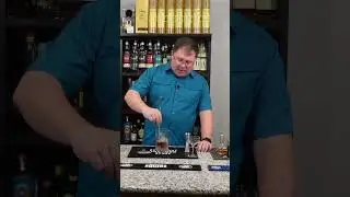How to Make a Black Manhattan Cocktail #bar #cocktail #whiskey