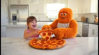 Alisa and the Kitchen Disaster! Monster Bob Makes Breakfast