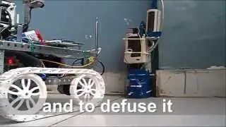 Defence robot defusing bomb ★★★