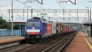 E4MSU-001 + TEM2-146, E186-242 i 207E-002 z pociągami towarowymi na stacji Żmigród.