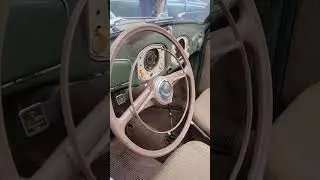 👉 Редкий VW Split Window Beetle 1950 года | Оригинальная краска Patina Deluxe с редкими аксессуарами