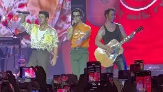 Así vivimos el concierto de @JonasBrothers Arena Ciudad de México