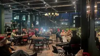 The First Noel | Live Carols with David