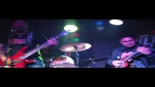 BEELZEBUB en Plan B Fcio. Varela 26/08/16 ENEMY INSIDE