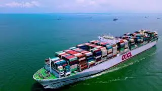 Container ship OOCL Bangkok