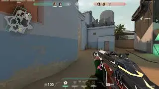 prime phantom is aimbot and a half...