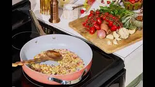 Как избавиться от запахов на кухне: 5 важных советов от профессионального уборщика
