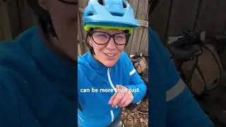 Что в сумке?!