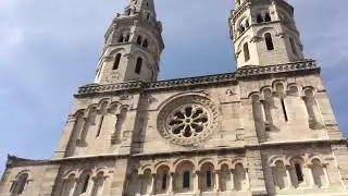 Eglise St Pierre de Mâcon Volée cloche 3 pour annoncer le mariage