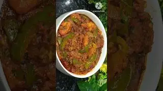 Aloo Bhuna Dhaba Style Recipe/Spicy Aloo Gravy Sabji 😍😋#shorts #shortvideo #viralvideo