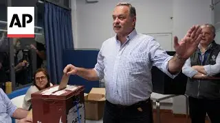 Presidential hopefuls vote as Uruguay goes to the polls in runoff election