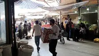 بازار شهر میانه