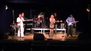 Funhouseband @ Hoeverock in 't park - Tell Me 'bout It