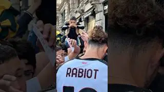 &ldquo;Rabiot, Rabiot&hellip;🎶&rdquo; | He was just in love with Adrien 😃🥹 | #shorts