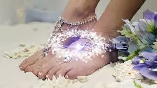 something blue rhinestone wedding barefoot sandals catherine cole #weddingfashion #footjewelry
