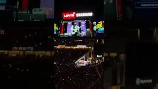 Rock laser show for #SNF with the 49ers vs Chicago Bears