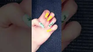 Spring nail art 2022