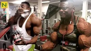 これが神の粉か…？ 筋肉への追い込みも匠の領域。 |  Blessing Awodibu Powder to power up !?