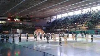VHK VSETÍN - BK HAVL. BROD, 9.4.2017, KF - nástup, klubová hymna, choreo balónky a igelit. pásy