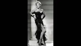 Shelly Winters!💫#shellywinters#movies#classichollywood#classic#classicmovies#oldmovies#shorts#music
