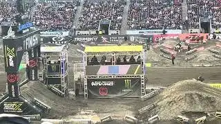 Seattle Supercross 2025 450 heat 1￼
