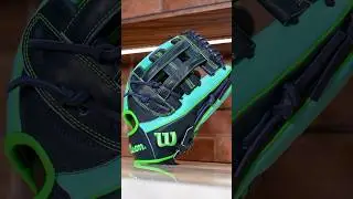 BB Exclusive: &ldquo;Glowstick&rdquo; Wilson A2000 12.5&rdquo; 1750