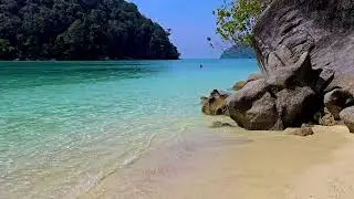 Discover Ilha Grande's Stunning Beaches!