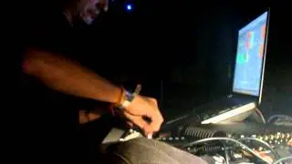 vikkei live @ zerotine nightfest  p2