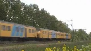 Treinen door Delft Zuid (14 mei 2010)