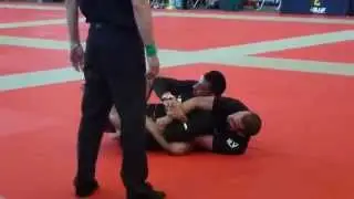 Marco Canha vs Ederson Rafael Ribeiro - IBJJF London Open No-Gi 2014 - Black Master 1 - Light