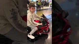 Moto el&eacute;trica no shopping Via Catarina , o kevin mandou bem !