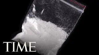 A Man Died Mid-Flight After Swallowing Hundreds Of Cocaine Packets | TIME