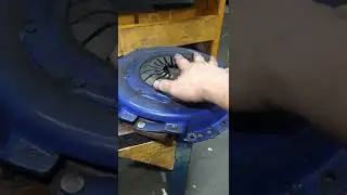 2012 Ford mustang gt clutch replacement     #T57