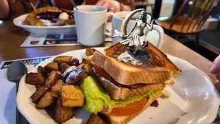 Best Breakfast in Salem, MA? 🍳 Discovering Red's Sandwich Shop | Boston Day Trip Vlog