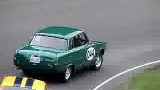 Rover P6 on the track