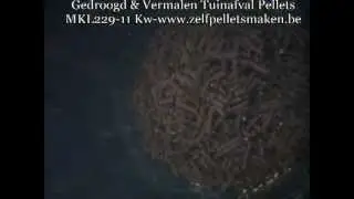 Pellets Van Gedroogd Tuinafval - Pelletpers
