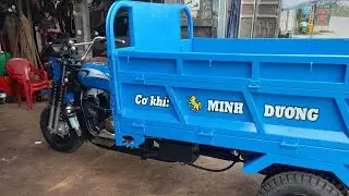 Xe ba bánh tại xưởng