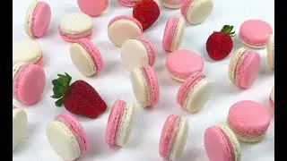 STRAWBERRY CHEESECAKE MACARONS