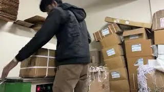 Box 📦 packaging  parcel with box packaging 