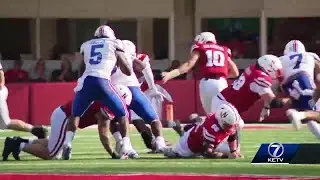 Huskers defeat LA Tech to extend Nebraska's winning streak