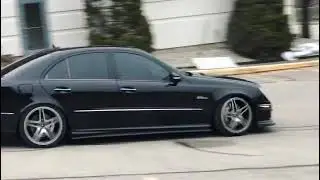 W211 amg 6.3 🔥💨#mercedes #мерседес #amg #выхлоп #тюнинг #тонировка #w211 #e211 #turbo