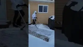 MANPLOW Pro 32  Snow Shovel w Dom's Boost Bar