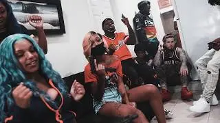 561 monsta- Step