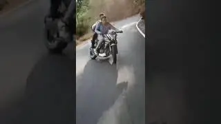 ns200 live accident 😮 // funny video. 😂😂 // but drive safe 🙏