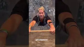 Free falling made easy lol #skydiving #parachute #freefall #bungee #bungeejumping