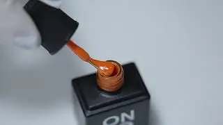Гель-лак ONIQ 113 PANTONE: Russet Orange